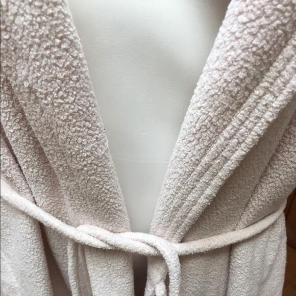 Victoria’s Secret maxi robe - Picture 9 of 9